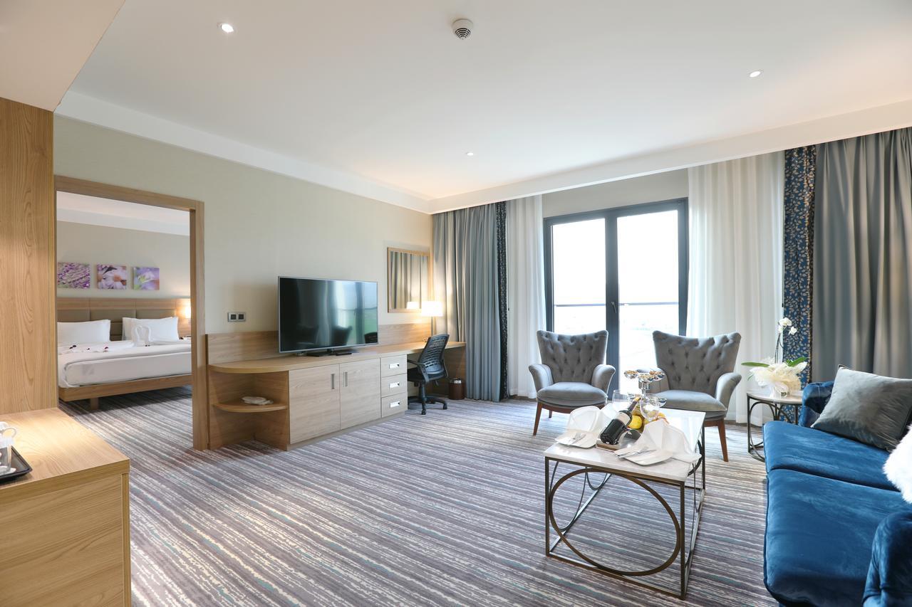 Hilton Garden Inn Adiyaman Ngoại thất bức ảnh